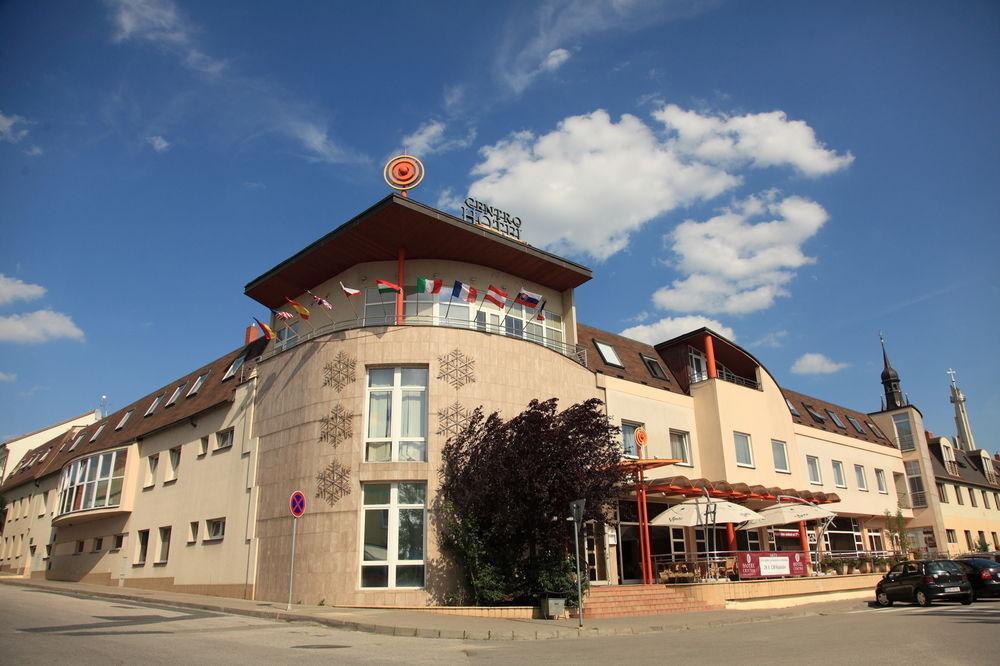 Wine Wellness Hotel Amande Hustopeče Extérieur photo